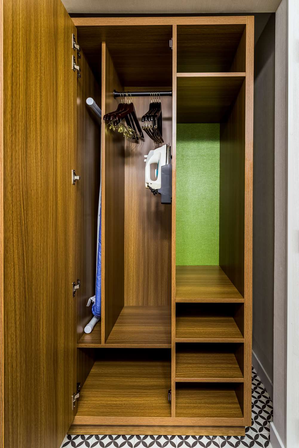 Sonesta Select San Francisco Airport Oyster Point Waterfront 26/67