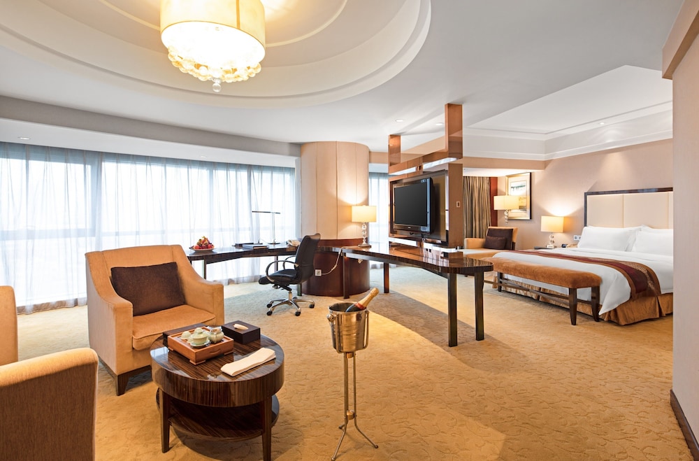 L Gem Hotel 28/50