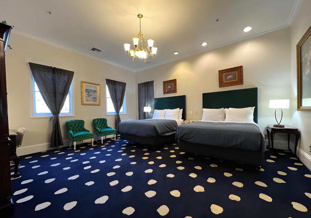 Suite, 2 Queen Beds