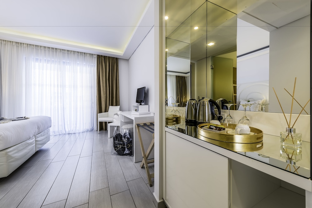 Diamond Deluxe Hotel Wellness Amp Spa Adults Only 53/76