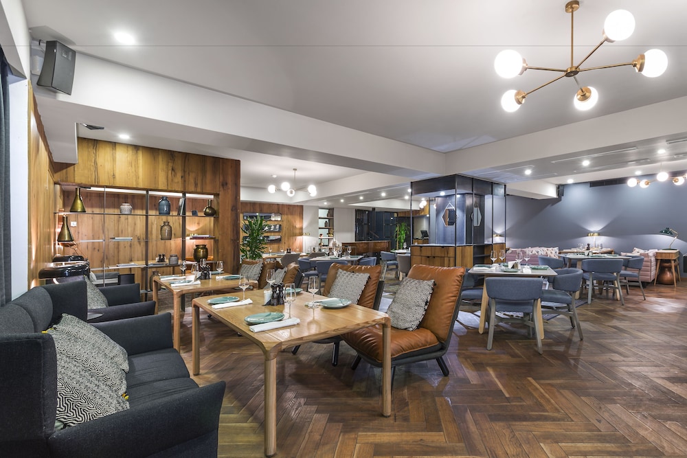 Shota Rustaveli Boutique hotel 53/68