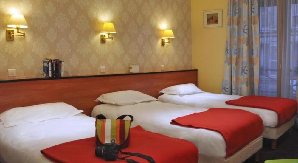 Hotel Kabanel (ex The Originals Paris Gare de l'Est Parisiana) 17/59