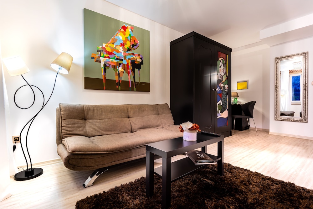 Heritage Hotel Forza 28/50