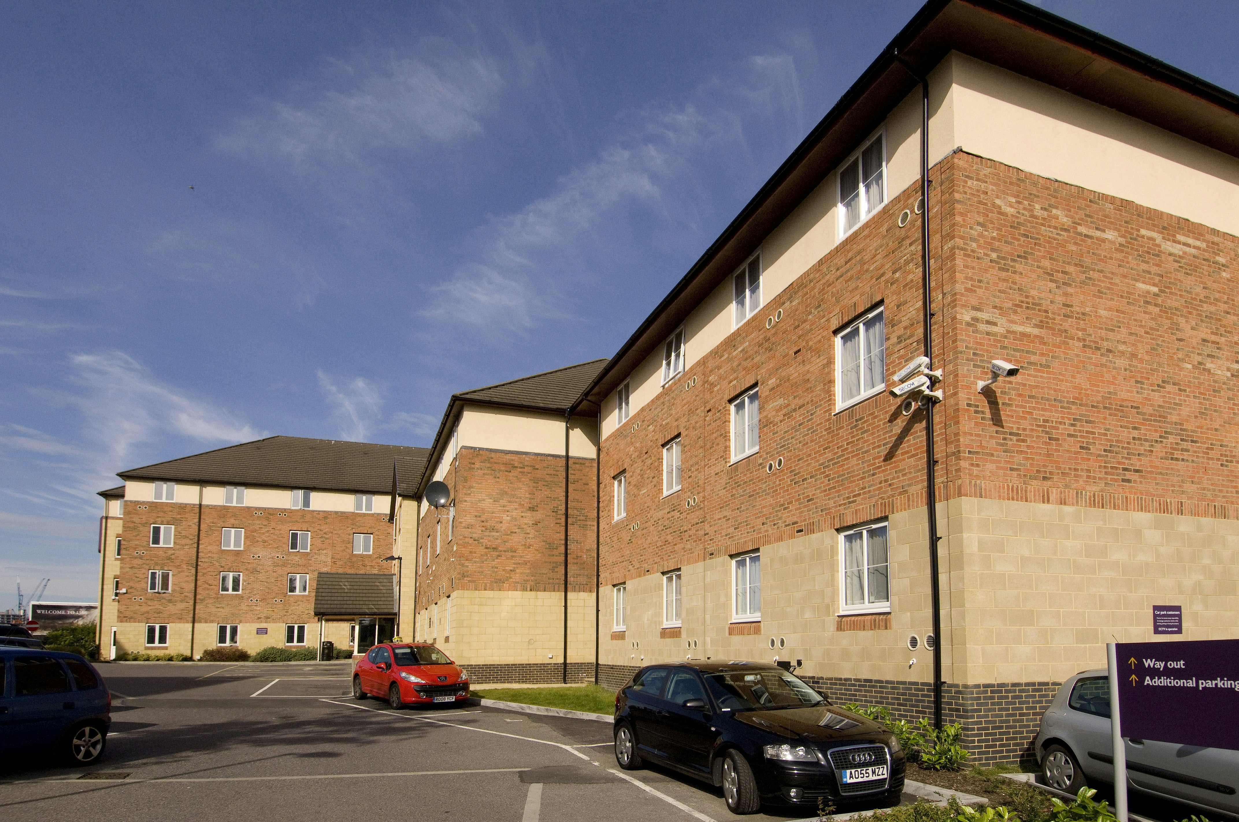 Premier Inn Slough 24/31