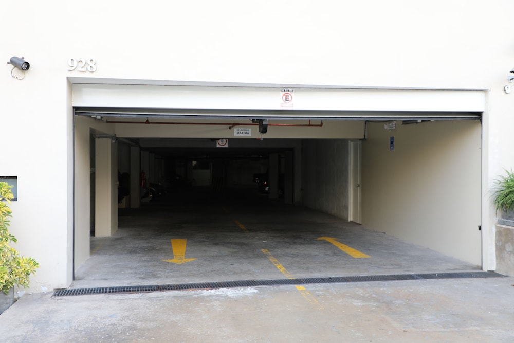 Lux Miraflores Apartments Tripoli 35/42