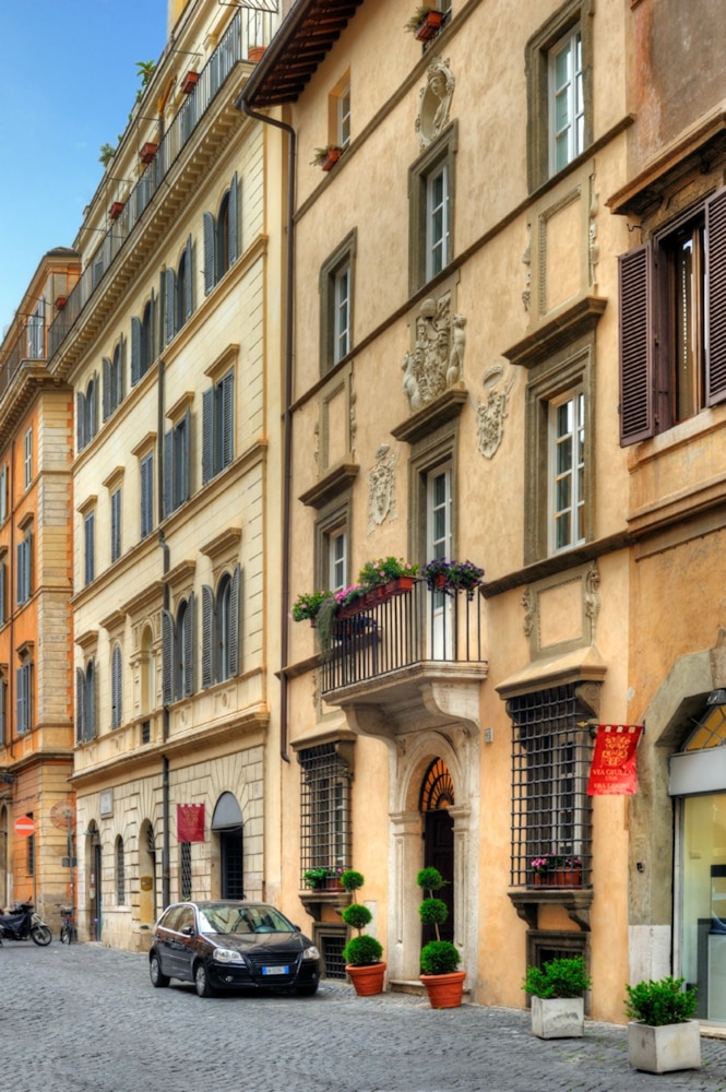 Relais Giulia 74/85