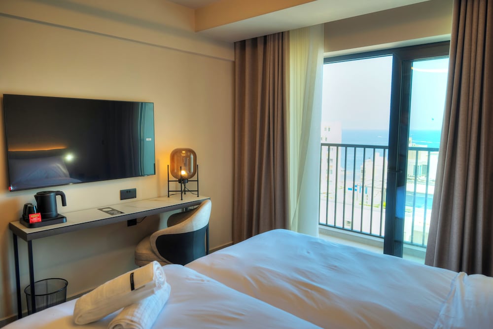 Aste Hotel 10/59