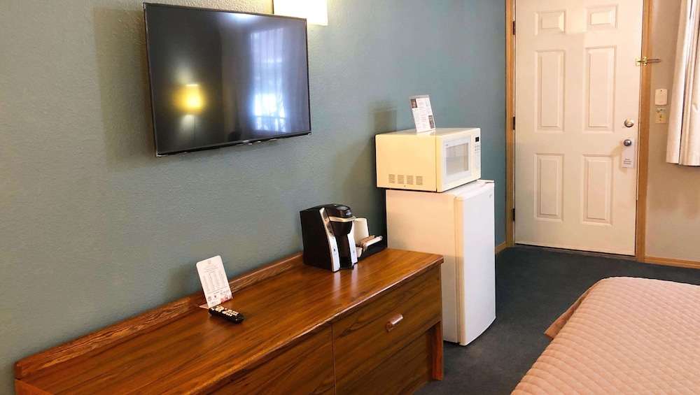 Resort City Inn Coeur D Alene 23/38