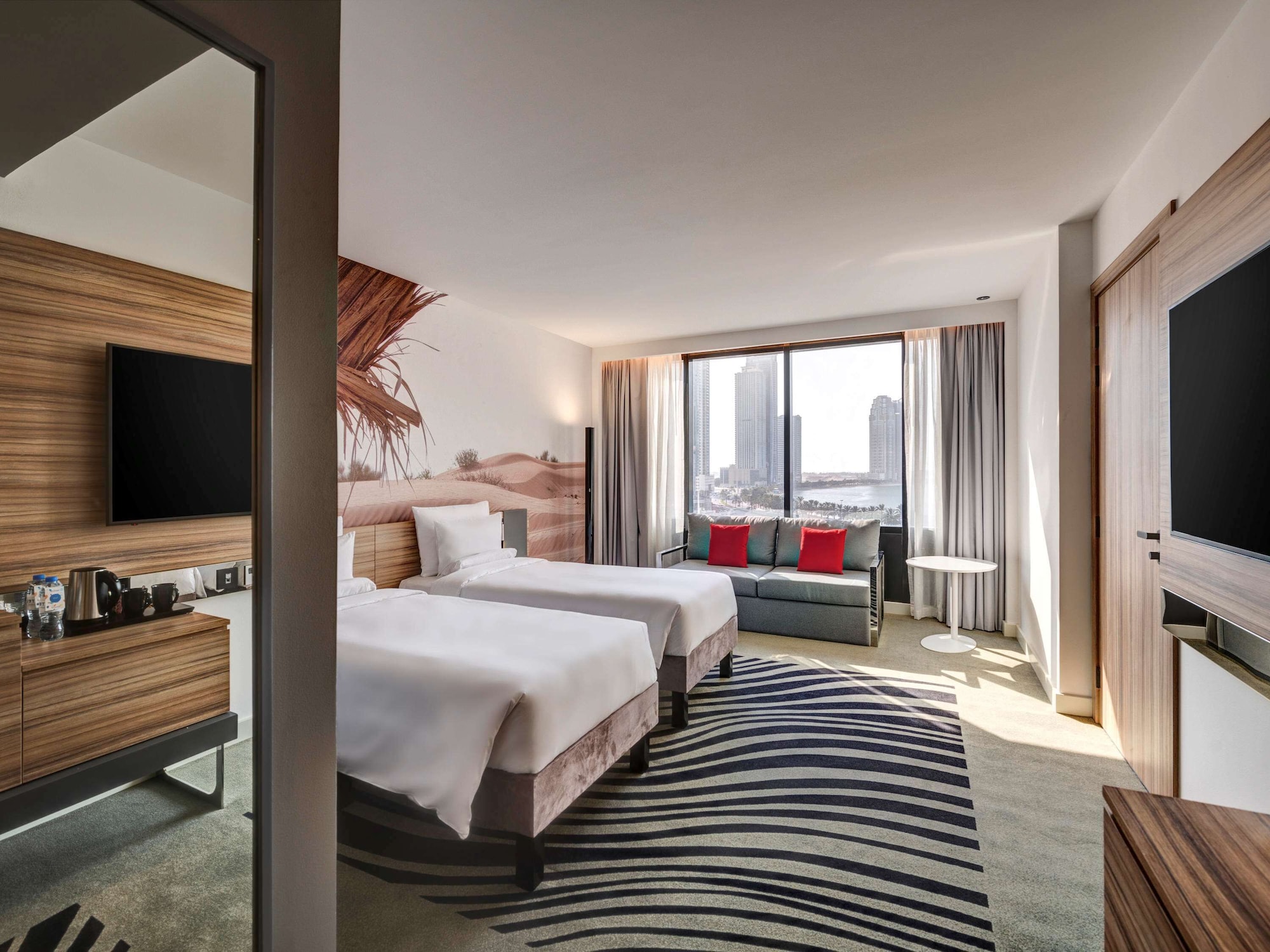 SUPERIOR, TWIN BEDS, LAGOON VIEW
