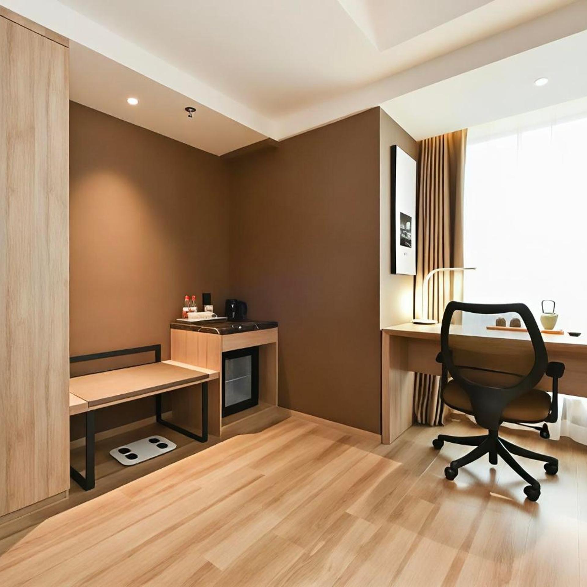 Atour Hotel Shengyang Youth Street Jinlang 68/74