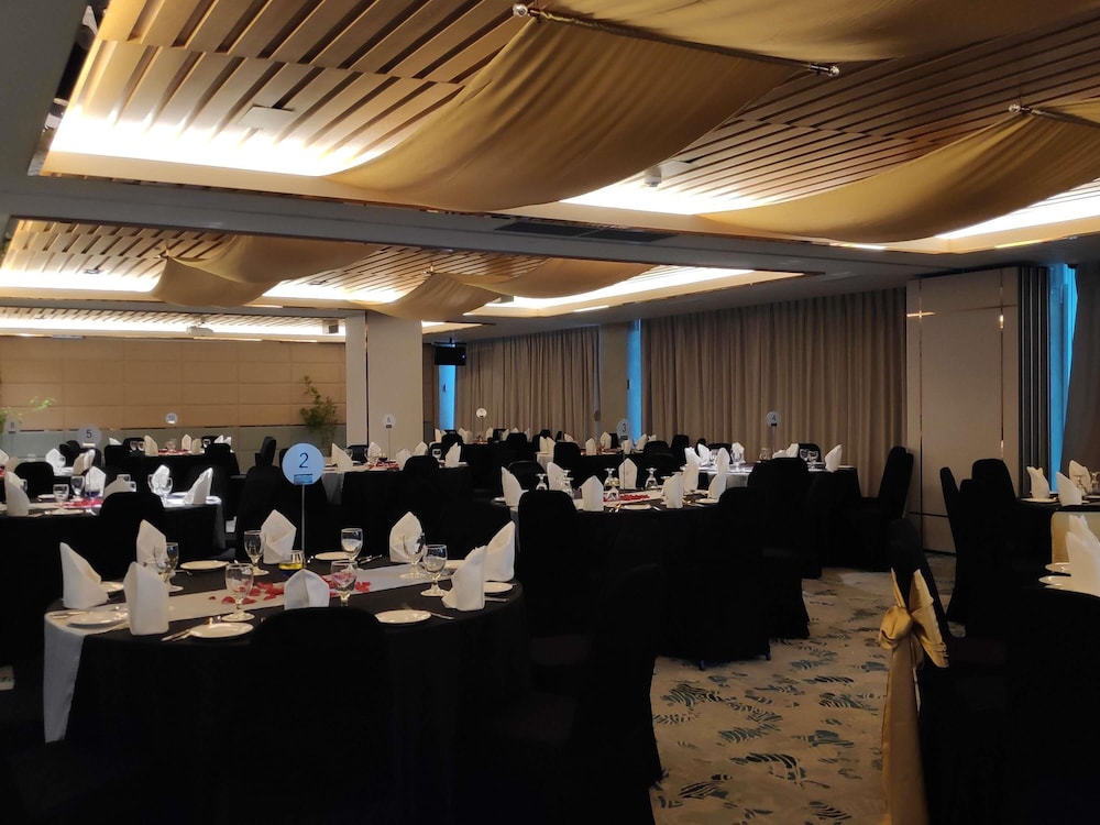 MERCURE LANGKAWI PANTAI CENANG 60/68