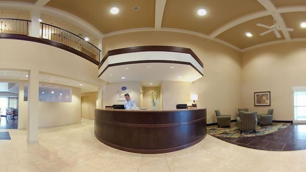 Comfort Suites Hot Springs 4/49