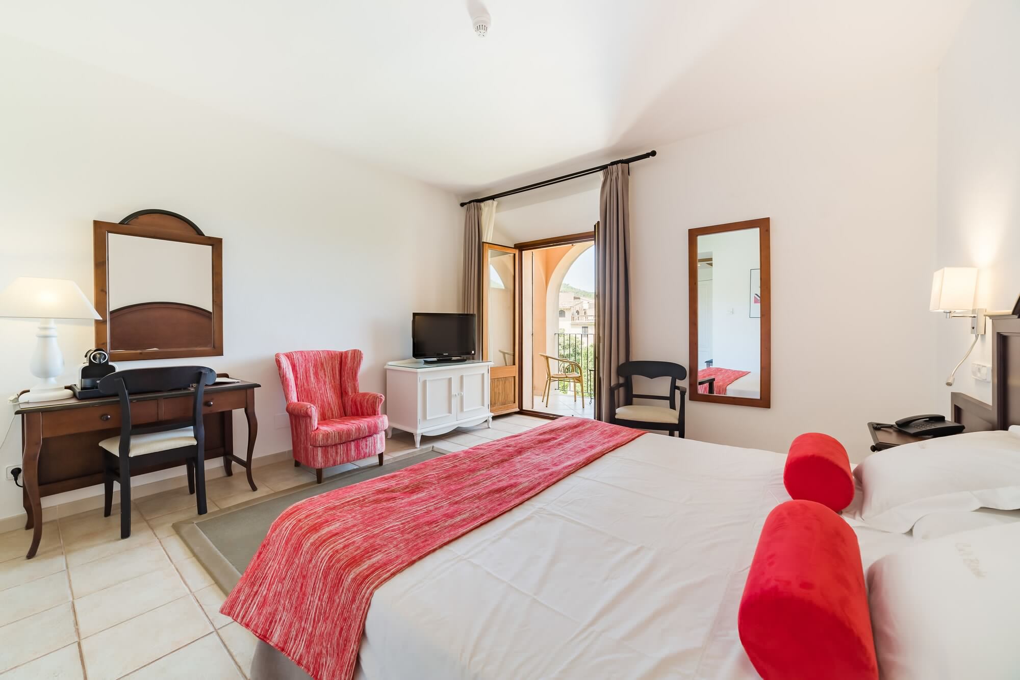 جناح بسرير كينج