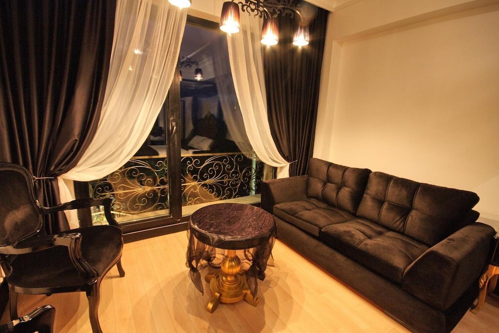 Bab-i Zer Konaklama ve Restaurant 26/50