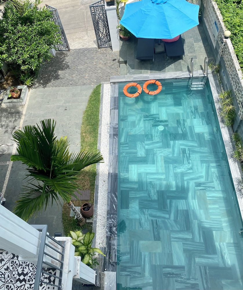 Rice River Villa 25/47