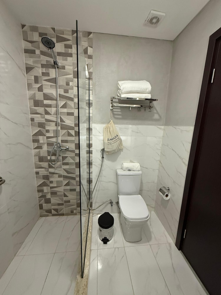 Ramada Suites by Wyndham Asuncion Aeropuerto 59/60