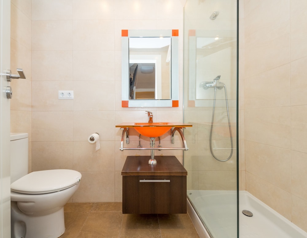 Gestion de Alojamientos Rooms 48/50