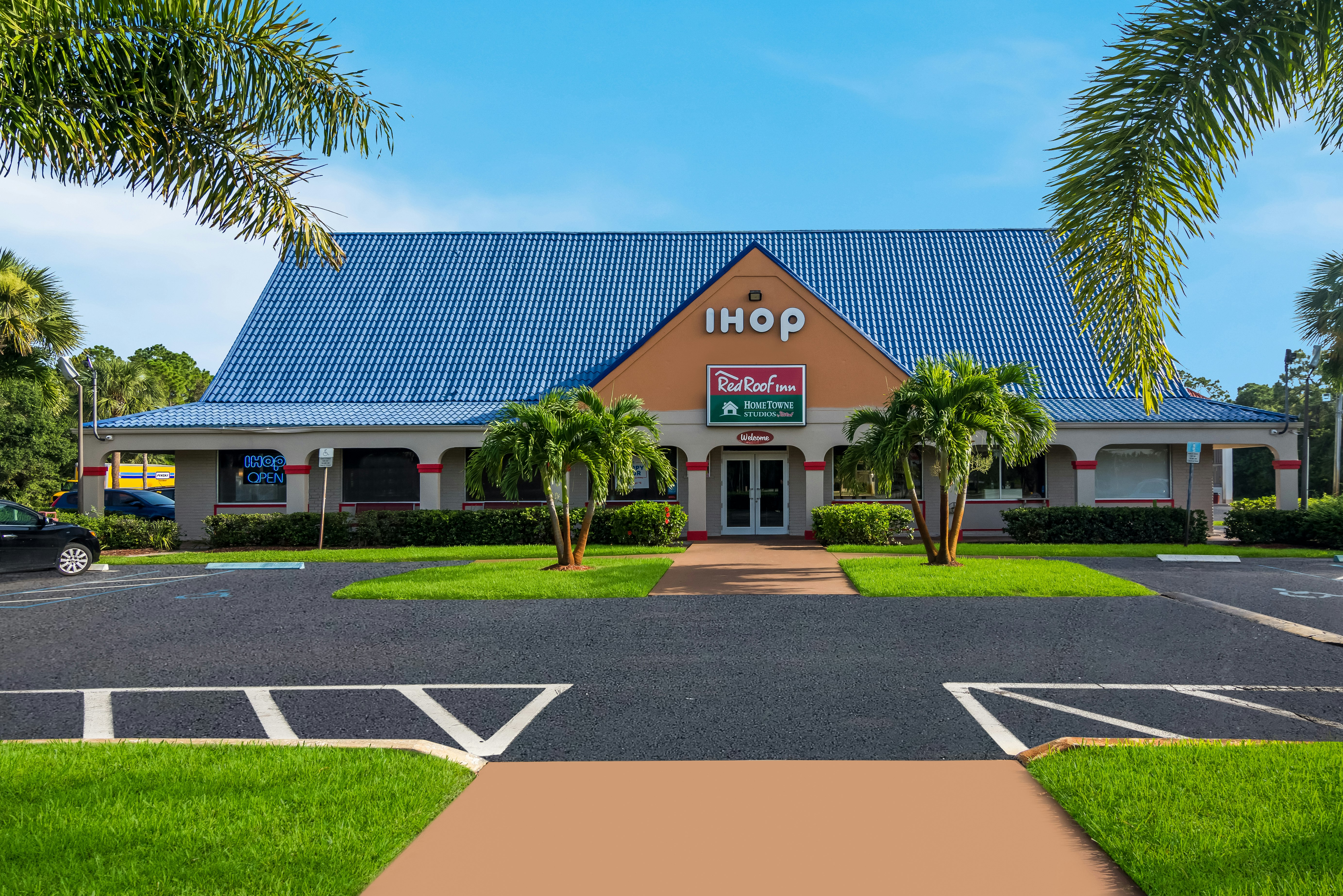 Studio 6 Vero Beach, FL 28/34