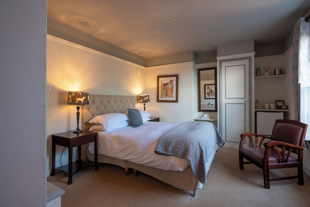 The Royal Oak Inn 10/50