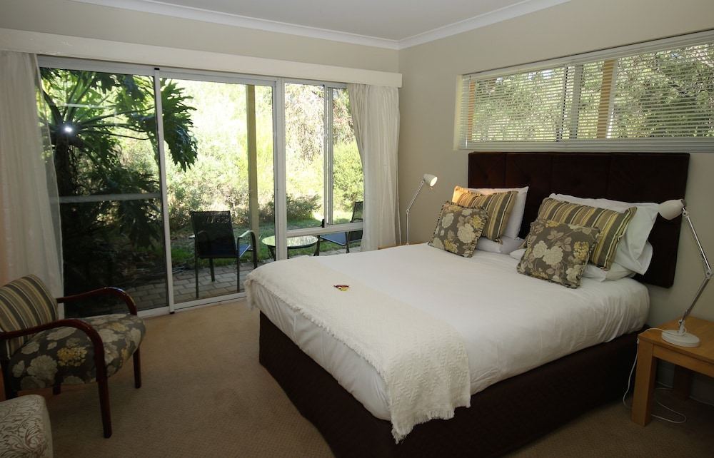 MARGARET RIVER BED AND BREAKFAST 15/48
