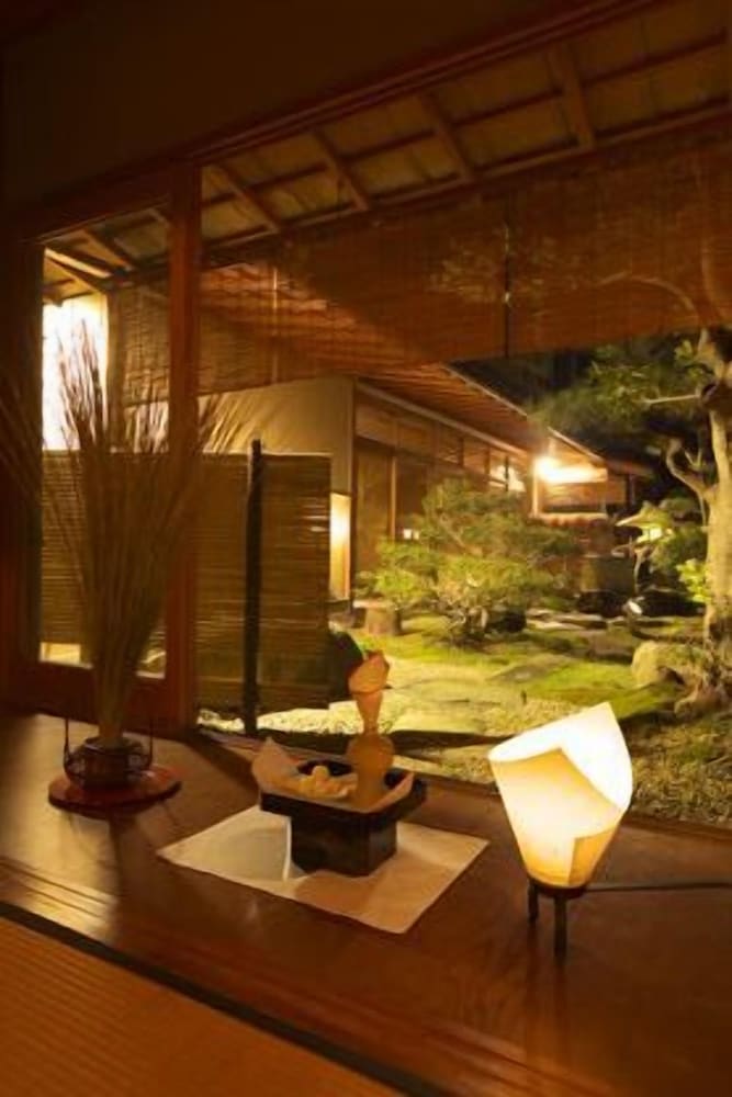Kinjohro Kanazawa 35/56