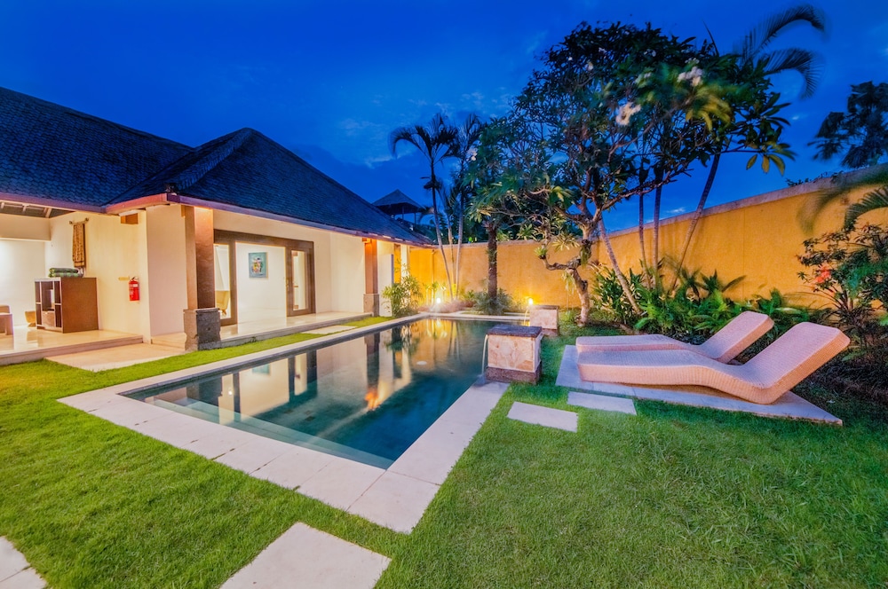 Nomad Hub Canggu Bali 16/22