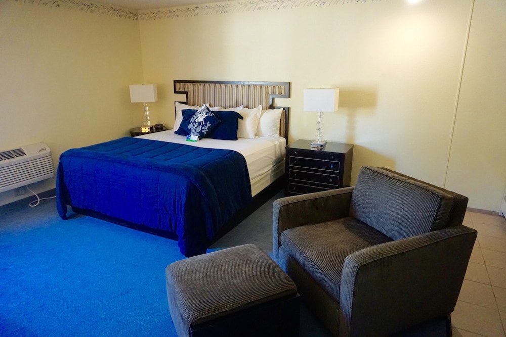 Rodeway Inn And Suites Heritage 25/69