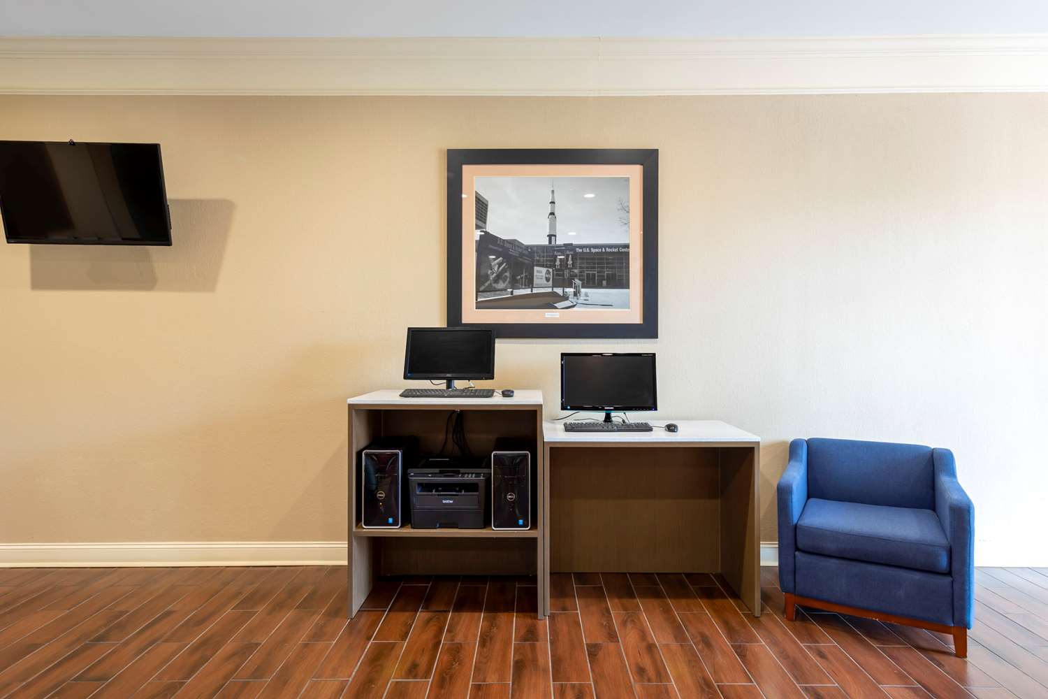 Comfort Inn Huntsville Research Park, AL 33/34
