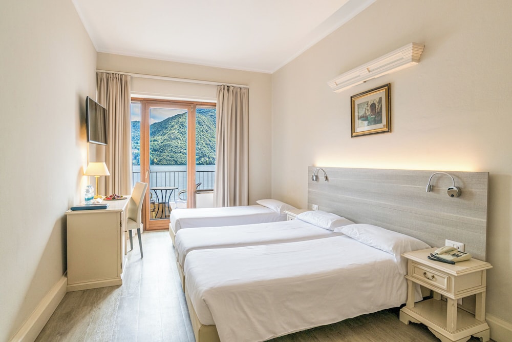 Hotel Bazzoni And Du Lac 26/70