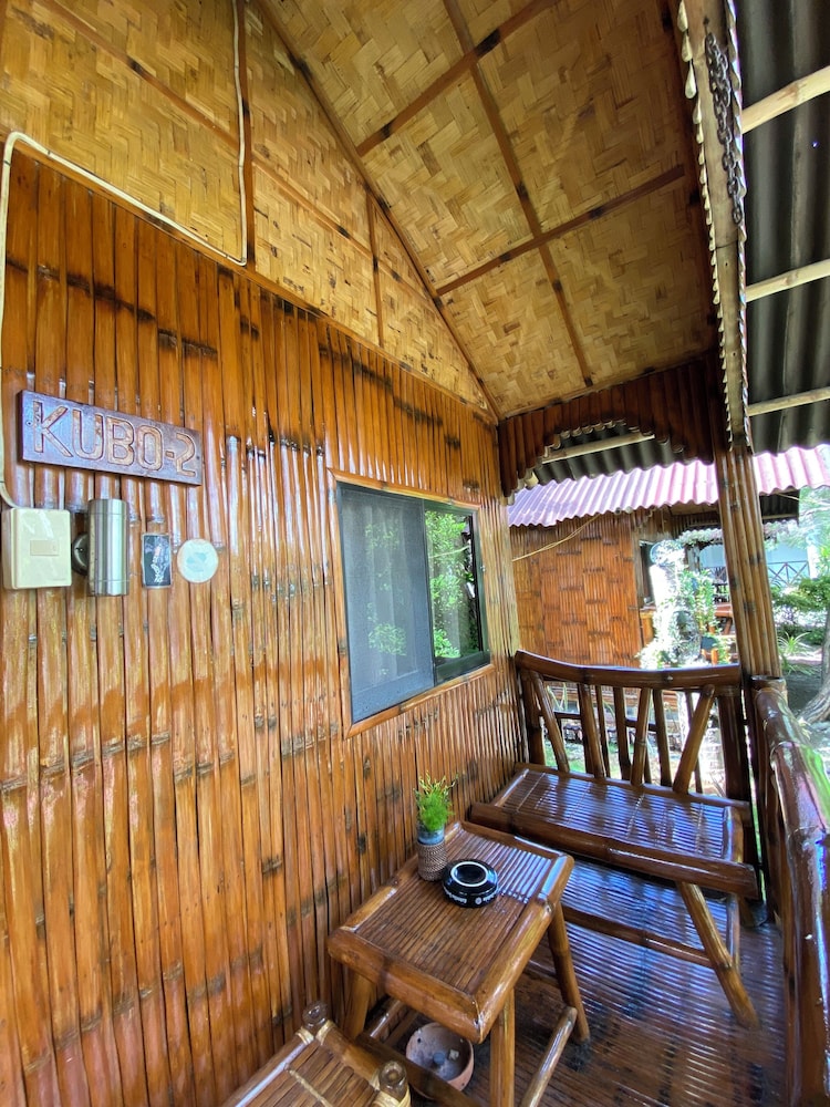 NIRVANA BEACH RESORT 25/50