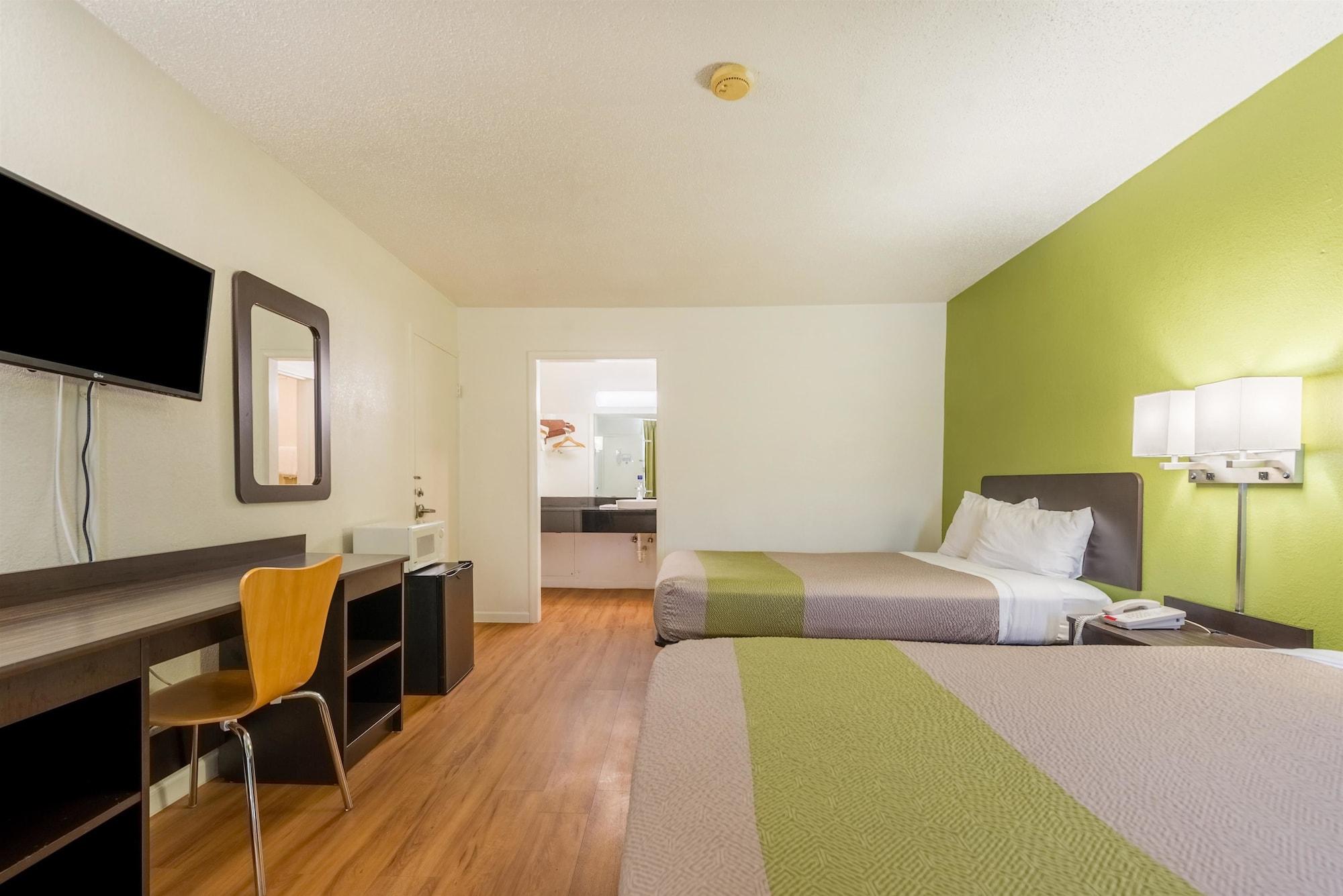 Motel6 Troy, OH 22/45