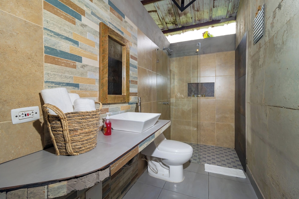 NQ Hotel Orinoquia 60/61