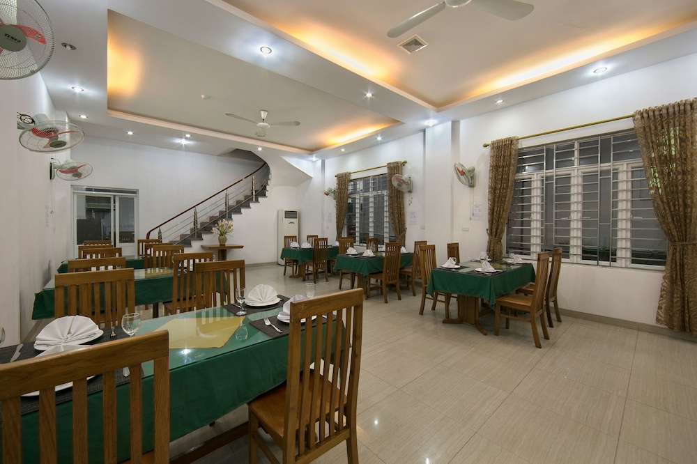 Catba Island Hotel 32/50