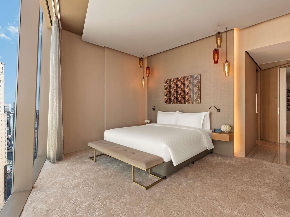 TWO BEDROOM PREMIUM SUITE