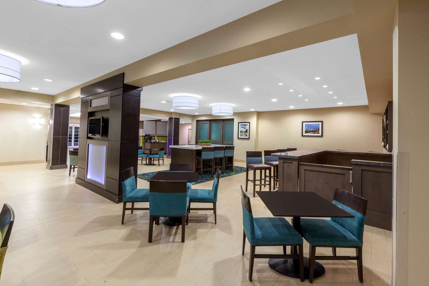 restaurant cafeteria