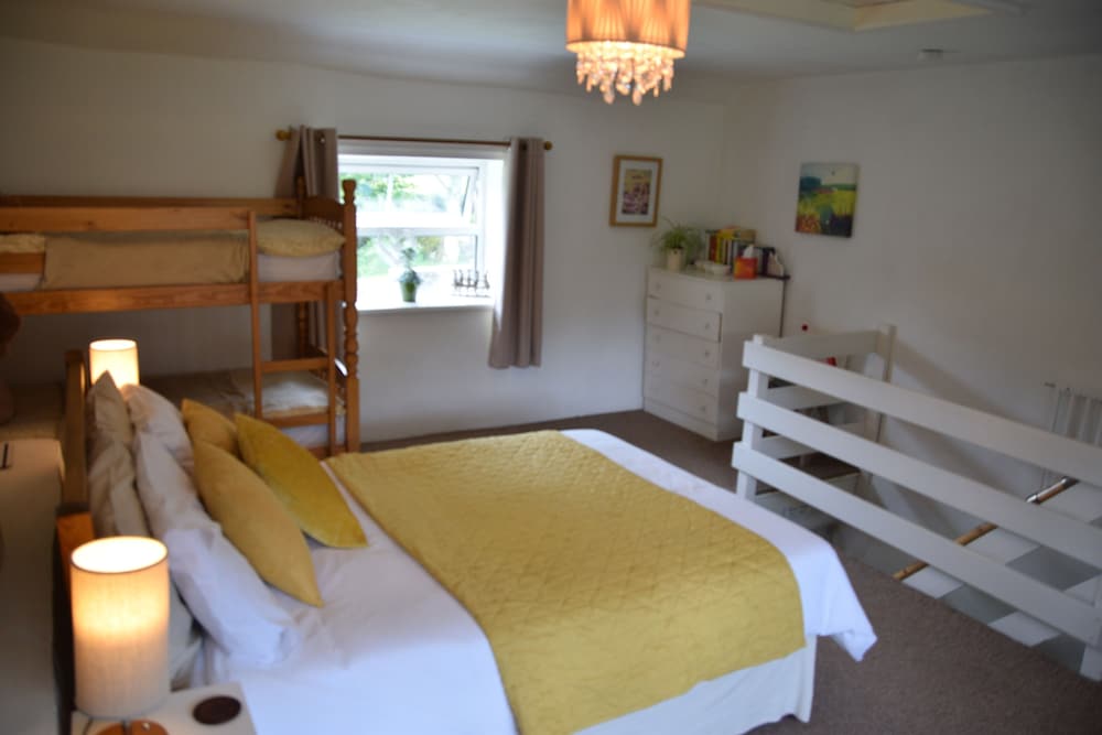 Sweetbriar Cottage B&B 9/49