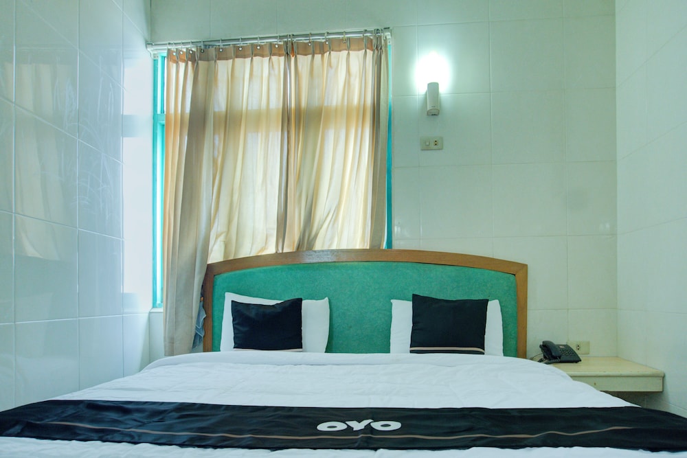 Townhouse Oak Palembang Near Jembatan Ampera Formerly Azzura Hotel 17/32