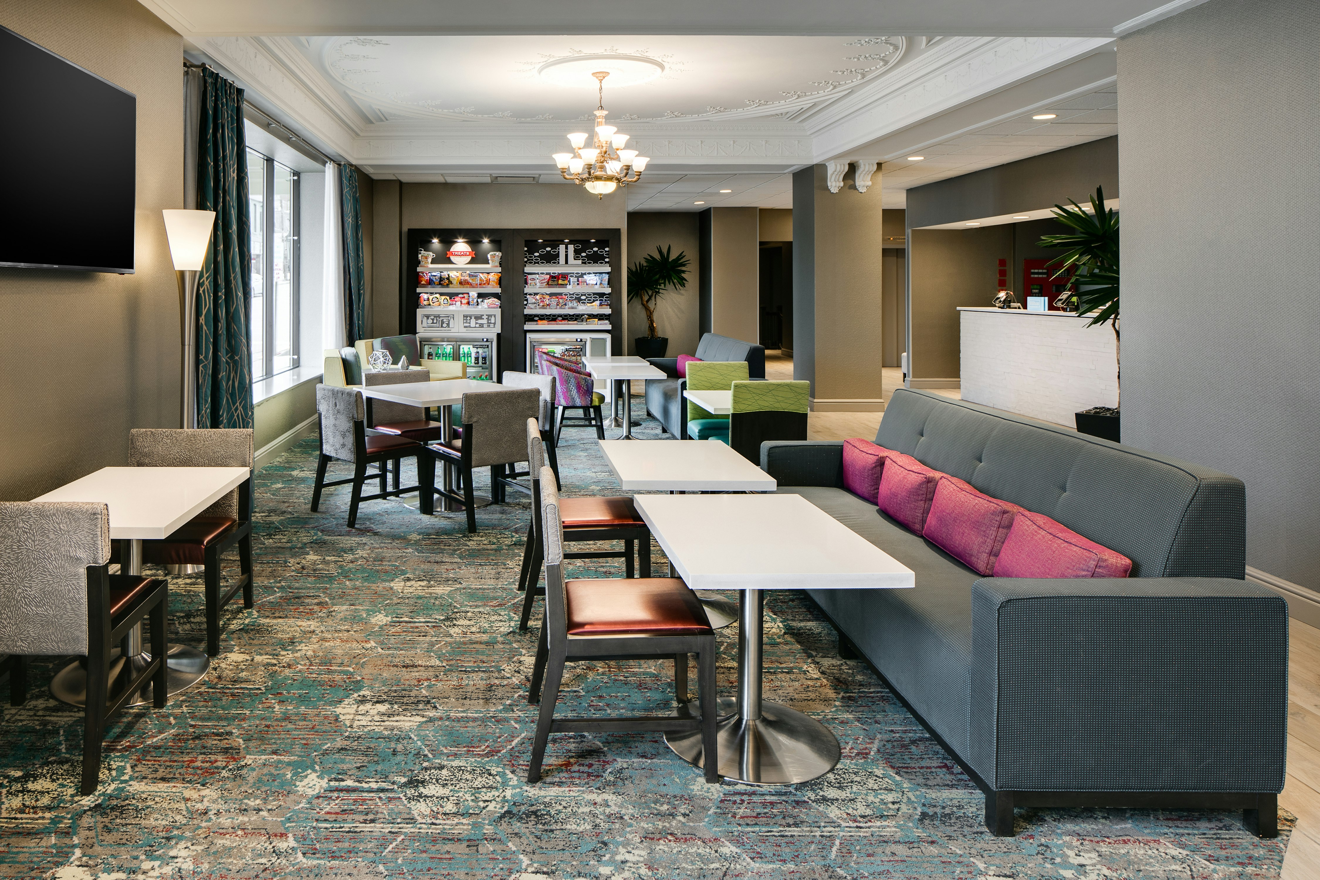 Hampton Inn Freeport 40/45