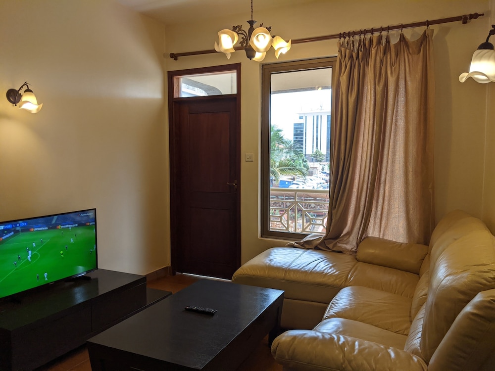 Prestige Hotel Suites 34/50
