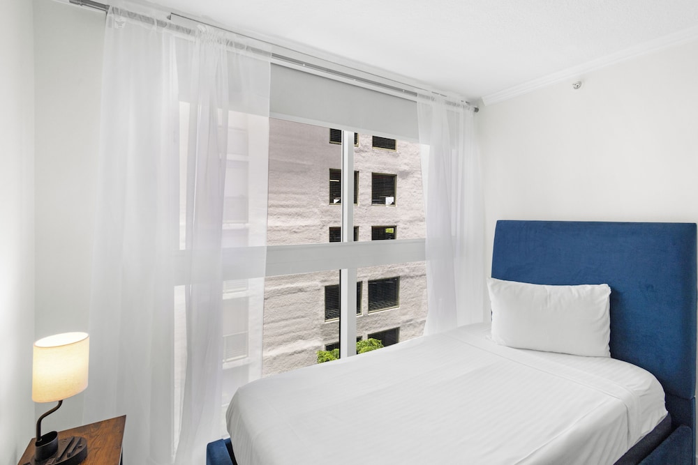 The Mutiny Hotel 13/50