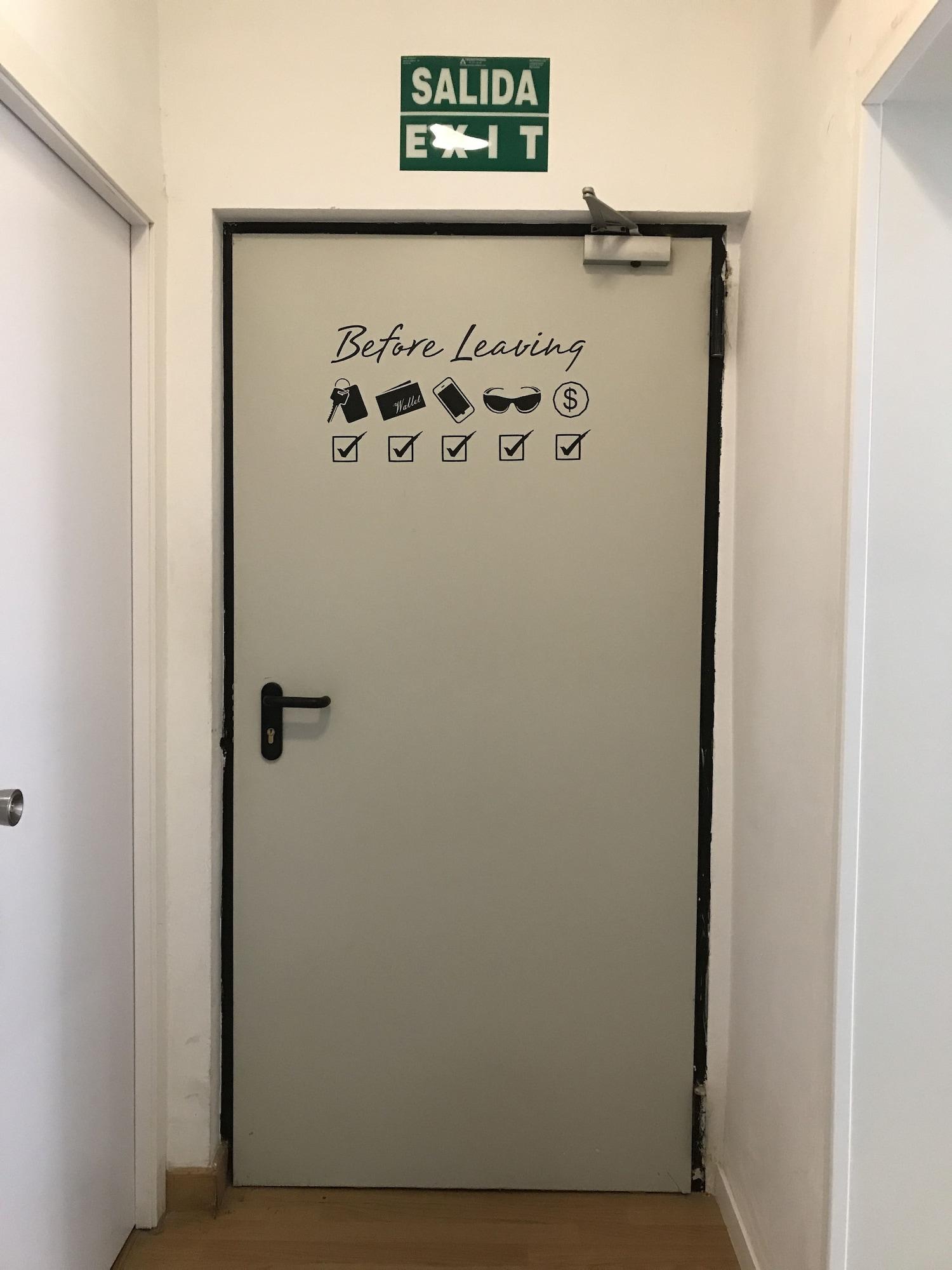 Lm Rooms Opera 64/82