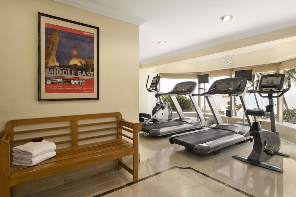 Ramada Plaza Palm Grove 17/54
