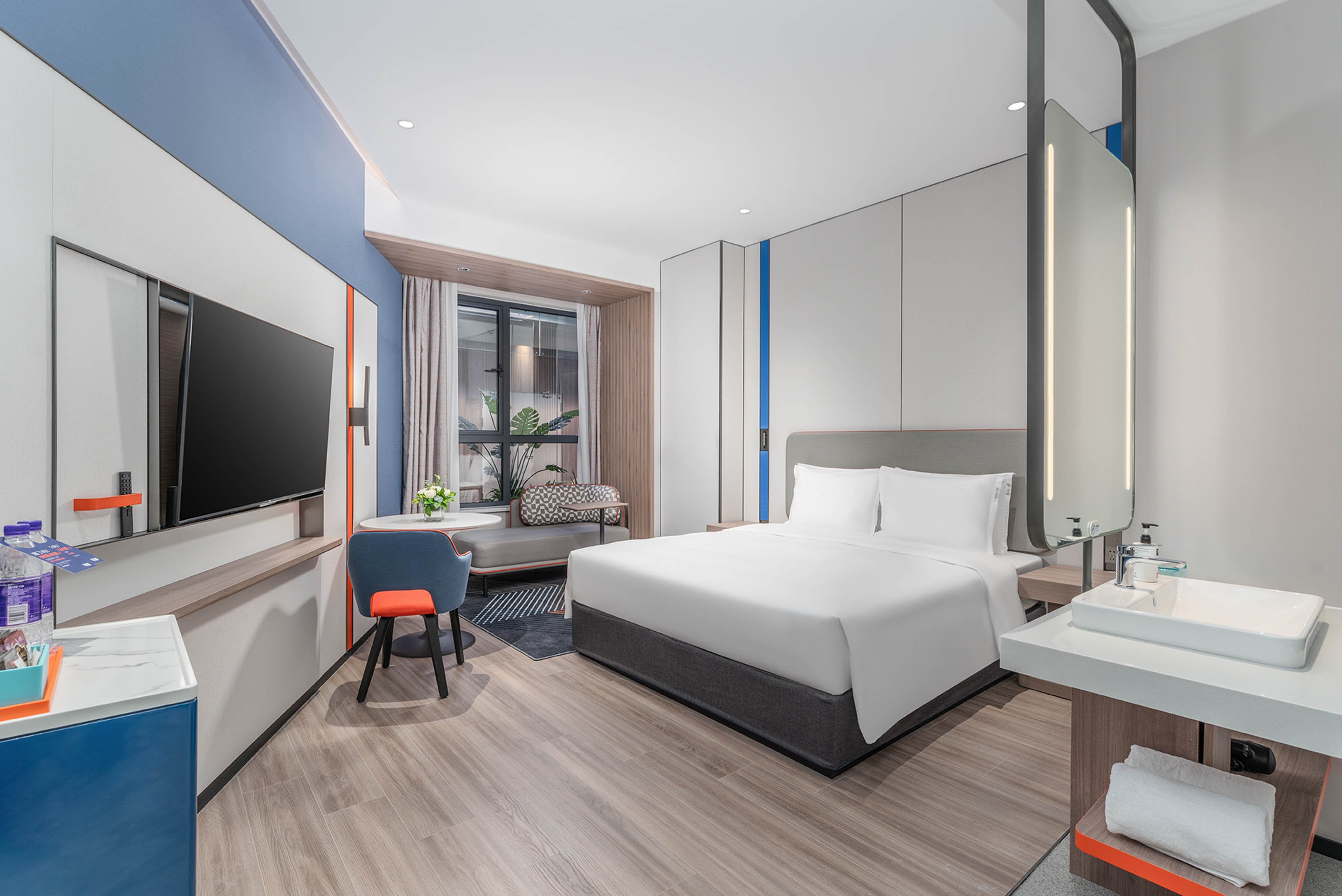 Holiday Inn Express YINCHUAN YUEHAI 10/36
