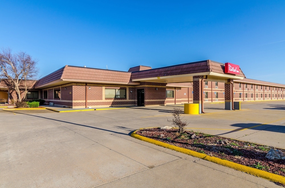 Red Roof Inn Conference Center Wichita Airport 33/36