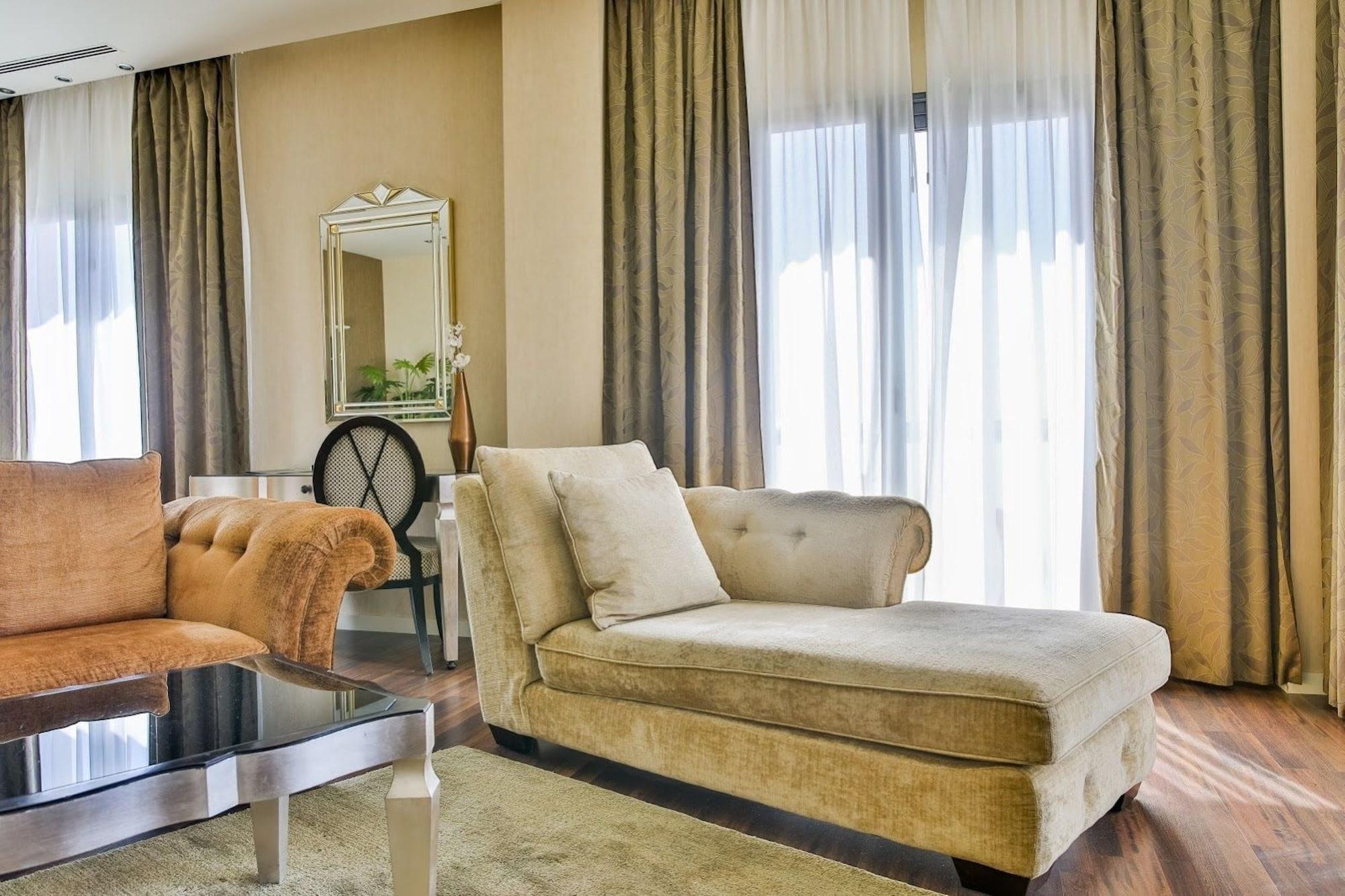 جناح بجاكوزي