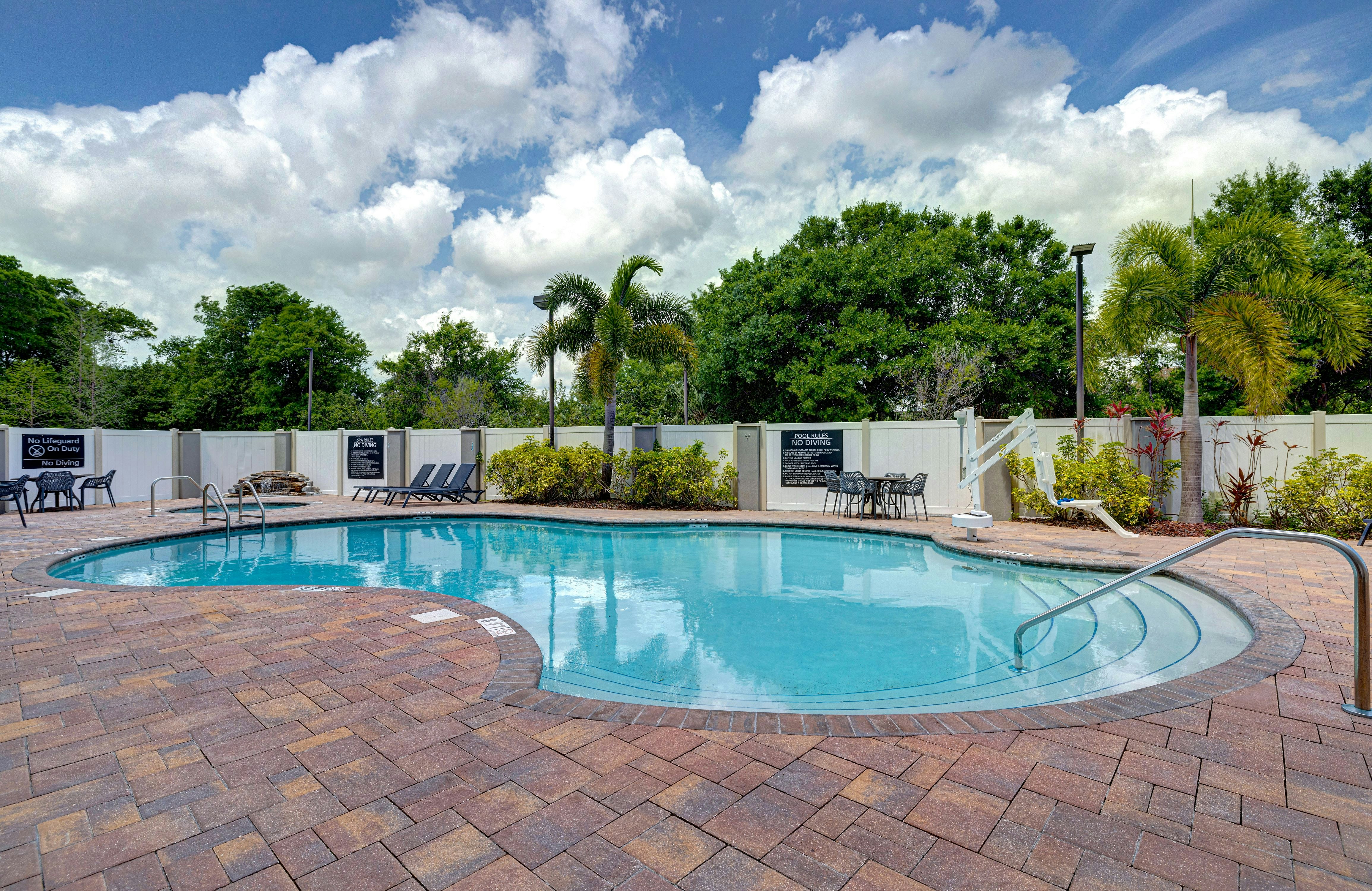 Hampton Inn & Suites Tampa Northwest/Oldsmar 37/64