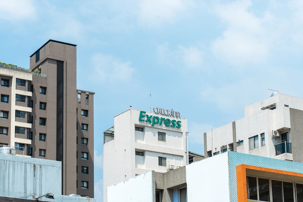 时光对白旅栈(CHECK inn Express Taichung Fuxing Hall 2) 图片4