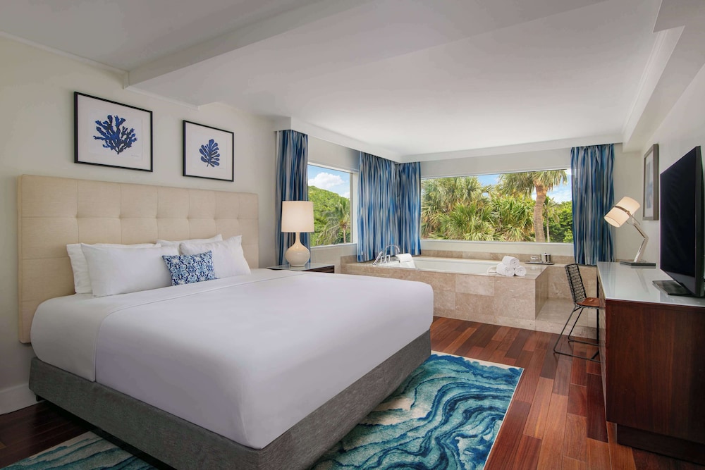 Sonesta Fort Lauderdale Beach 10/50