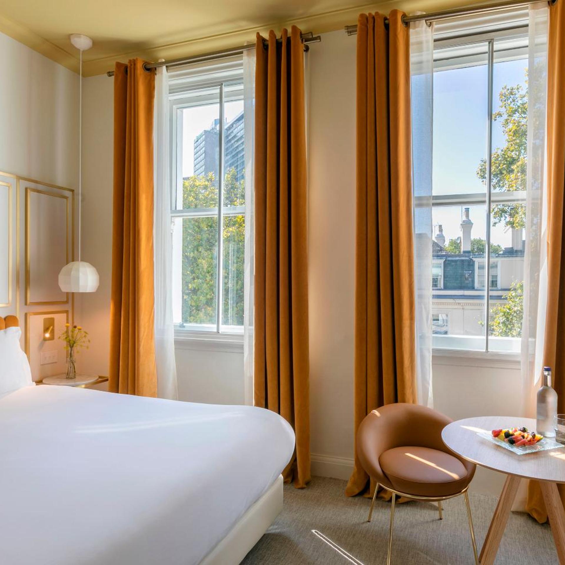 جناح جونيور مع أريكة، Melia London Kensington Member of Melia Collection 8/10