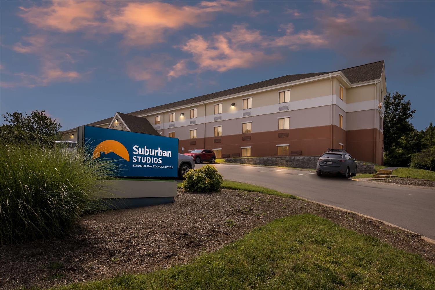 Suburban Studios Brentwood - Nashville 11/11